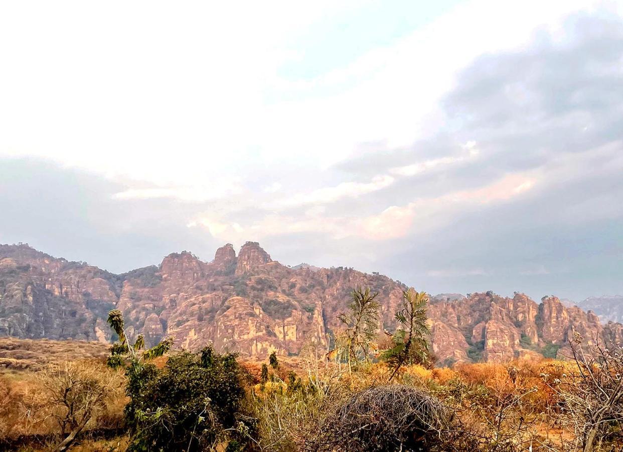 Piedra De Cobre Aparthotel Тепоцтлан Екстериор снимка